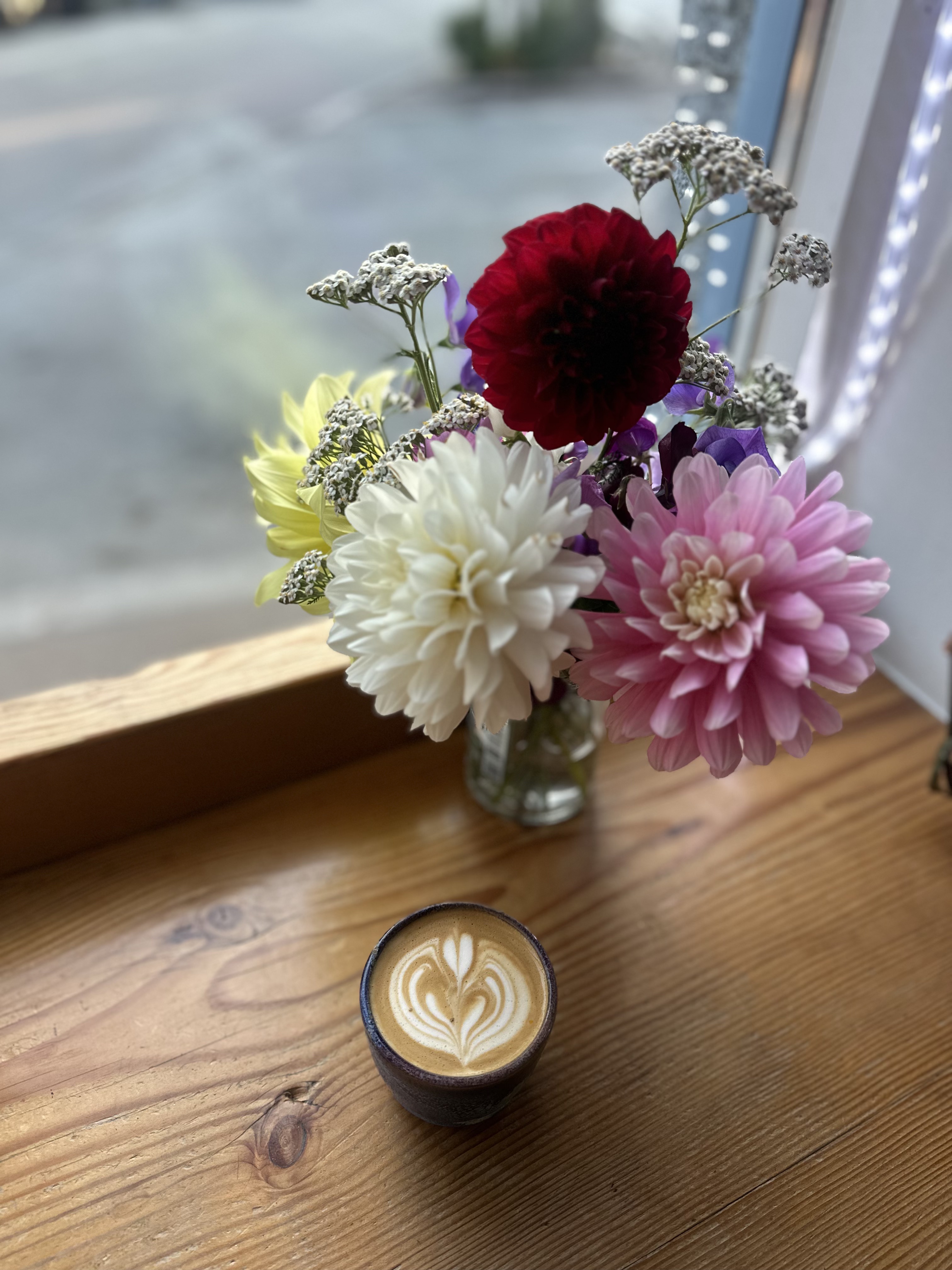 mountcurriecoffee-giftedblooms Flowers gifted by one of our regulars. We love our community!